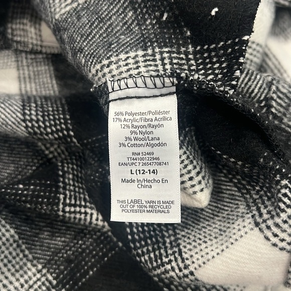 Time and Tru Black & White Shacket size L NWT - Picture 6 of 6